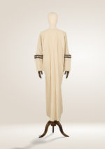 Abaya mit brauner Stickerei