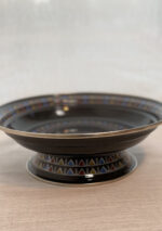 Serviceteller mit traditionellem Design (schwarz)