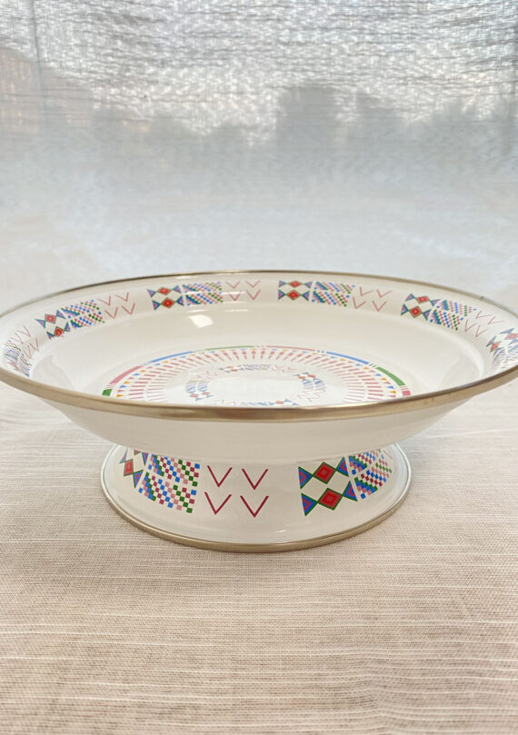 Service Plate with Traditional Design (White)